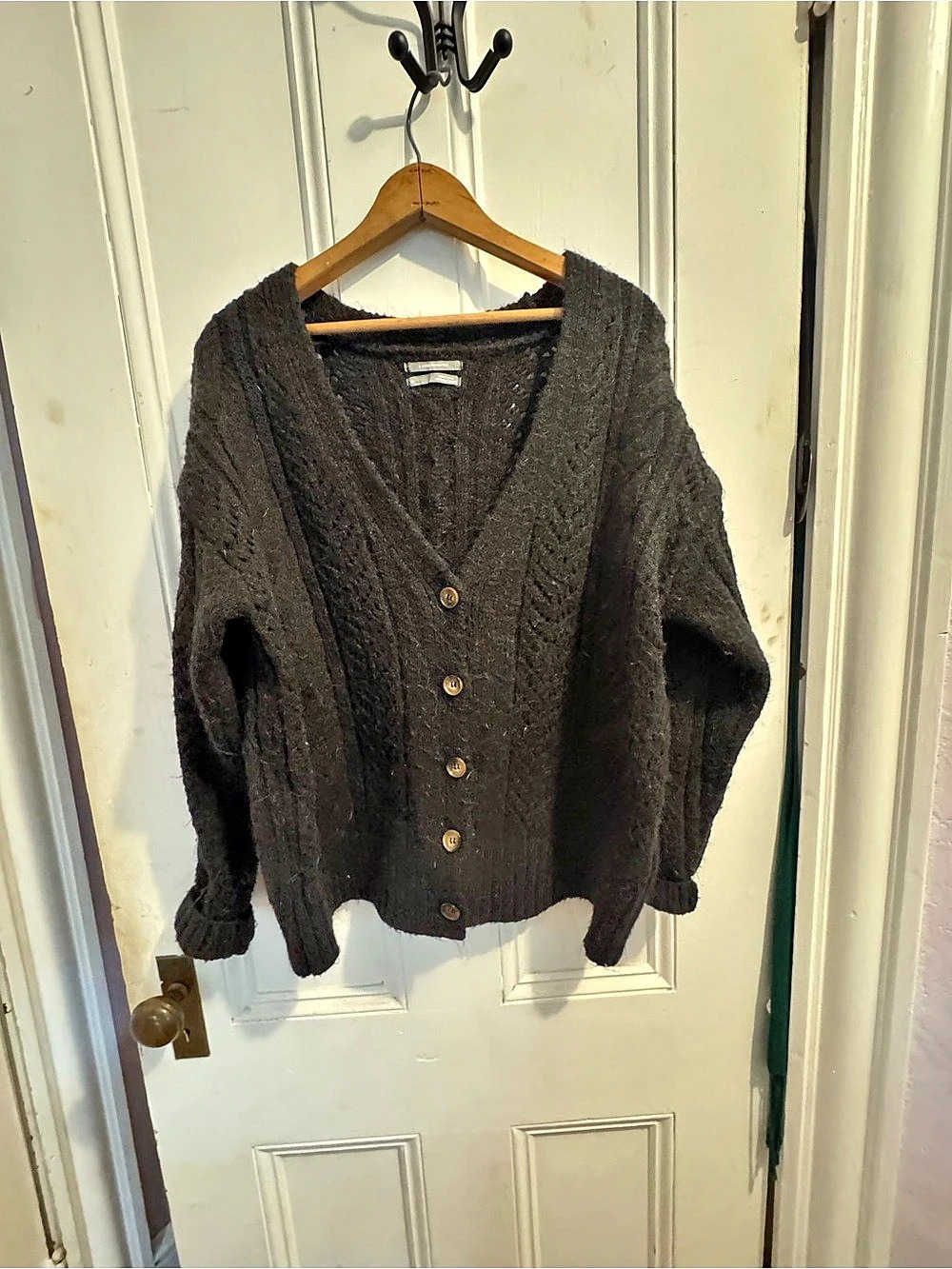 Anthropologie  Cable Knit Cardigan in Black Size XS